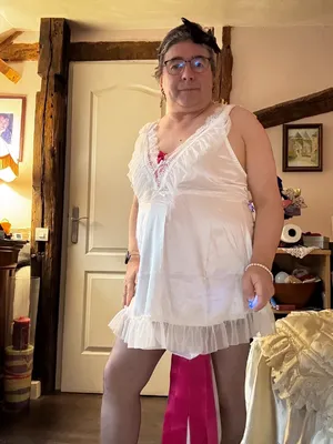 Sissy Ingrid la pute de Tata Suzette