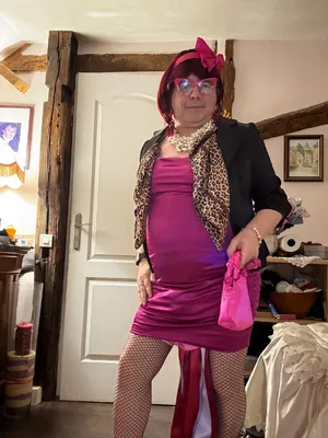 Sissy Ingrid la pute de Tata Suzette