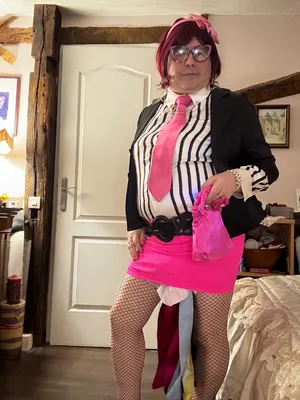 Sissy Ingrid la pute de Tata Suzette