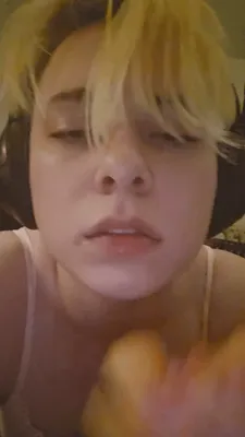 Dildo slap 2