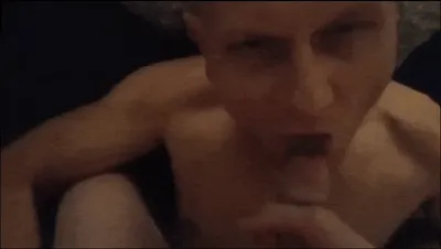 Fag cum eating