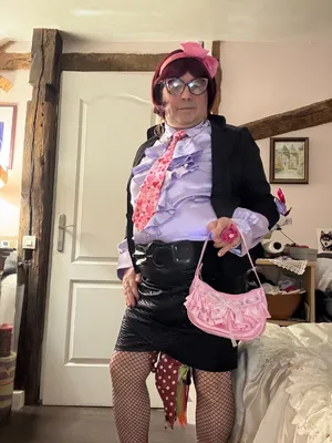 Sissy Ingrid la petite pute