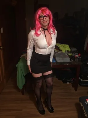 Sissy Sexretary