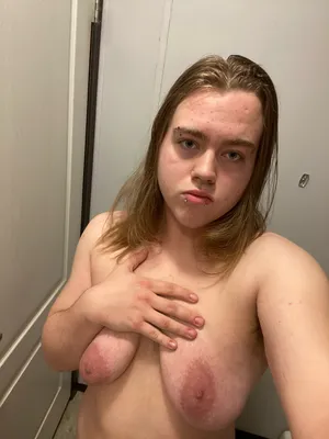Am I a pretty girl?