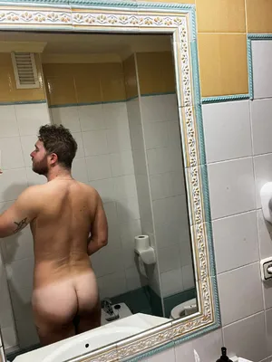 Expose me hard