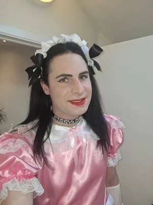 sissy pink