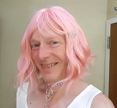 Quick sissy face risk