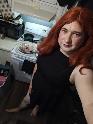 House Wife Sissy?