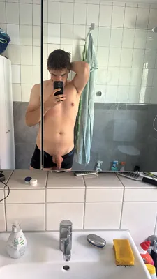Newly single 19yo sissy fag