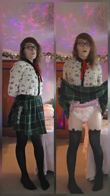 Sissy Alyx Loves Diapers