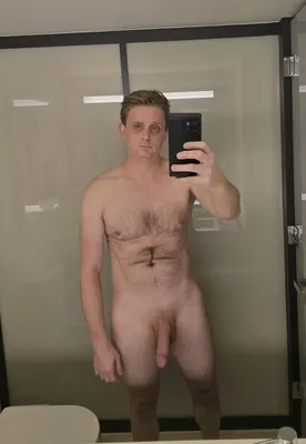 Putting my nude body on display