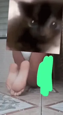 I love crawling in my diapees