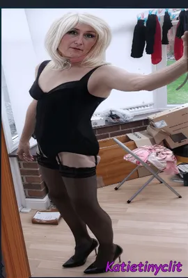 Pathertic Sissy.