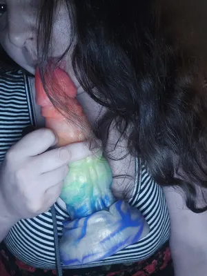 Good Girls Clean Their Toys