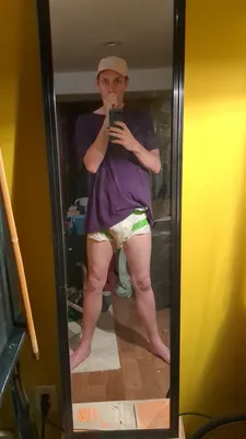 Can't even diaper myself right... Help? 🫣