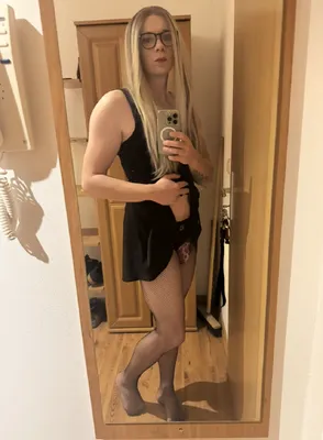 Spread my pics