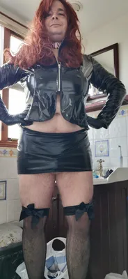 Dumb SW UK Sissy in black PVC 1