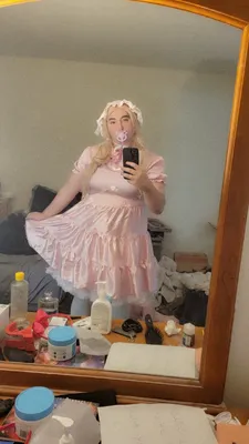 Ellabella is SOO GIRLY