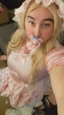 Dumb Sissy Diaper Slut Ellabella