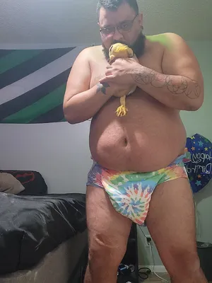 Dumb diaper fag needs bullying