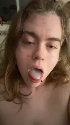 Drunk whore loves cum!