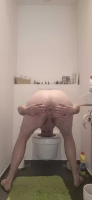 Toilet Slut