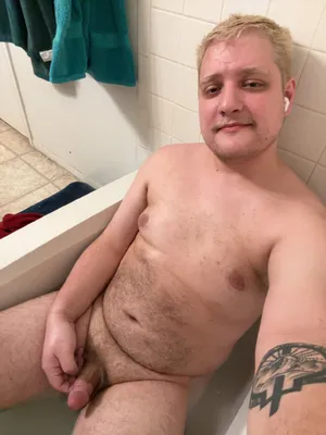 Tell me what a pathetic fag I am