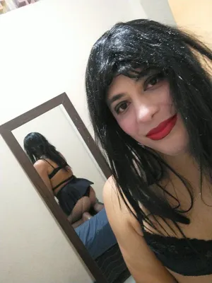Smile or SissyAss?